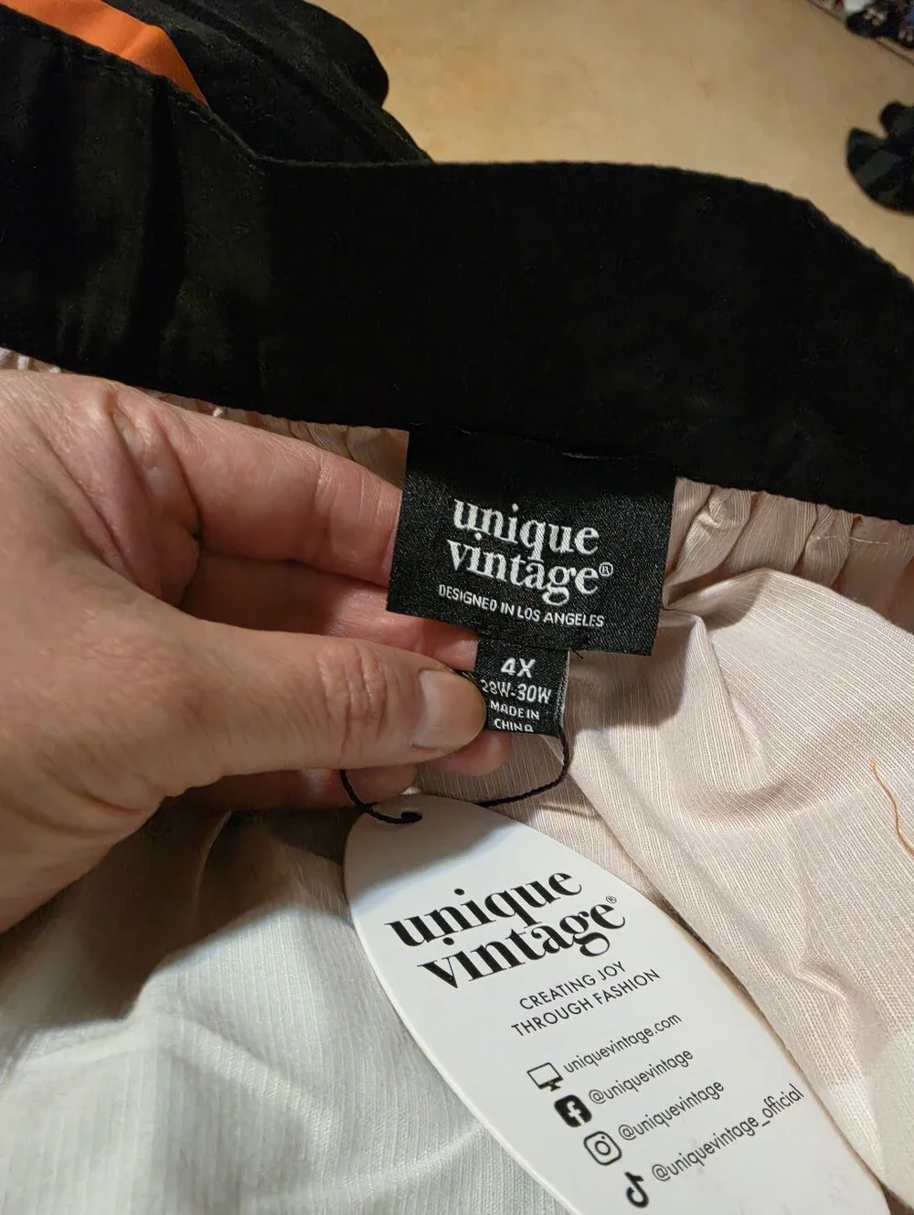 Unique Vintage brand new